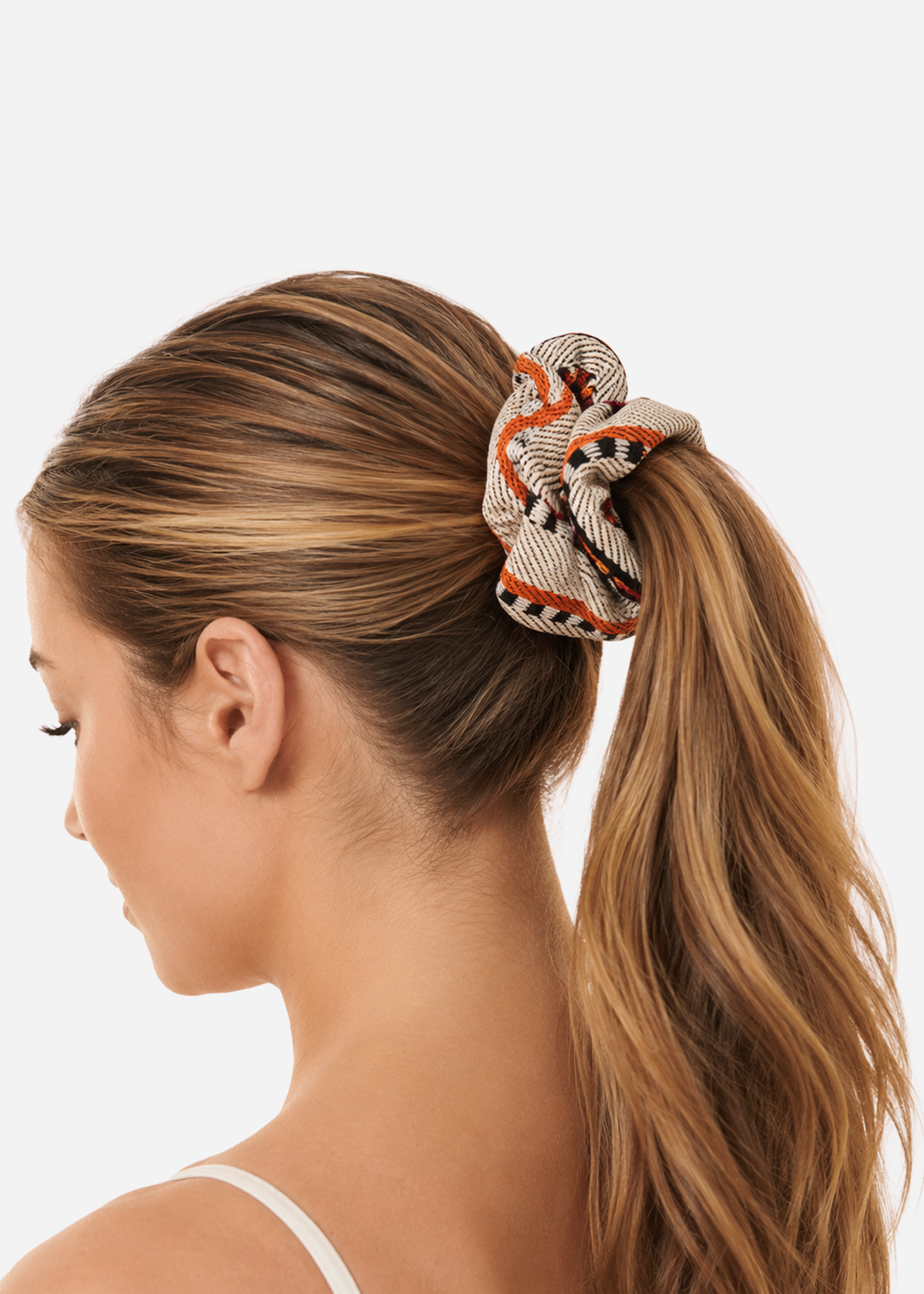 Sadu scrunchie