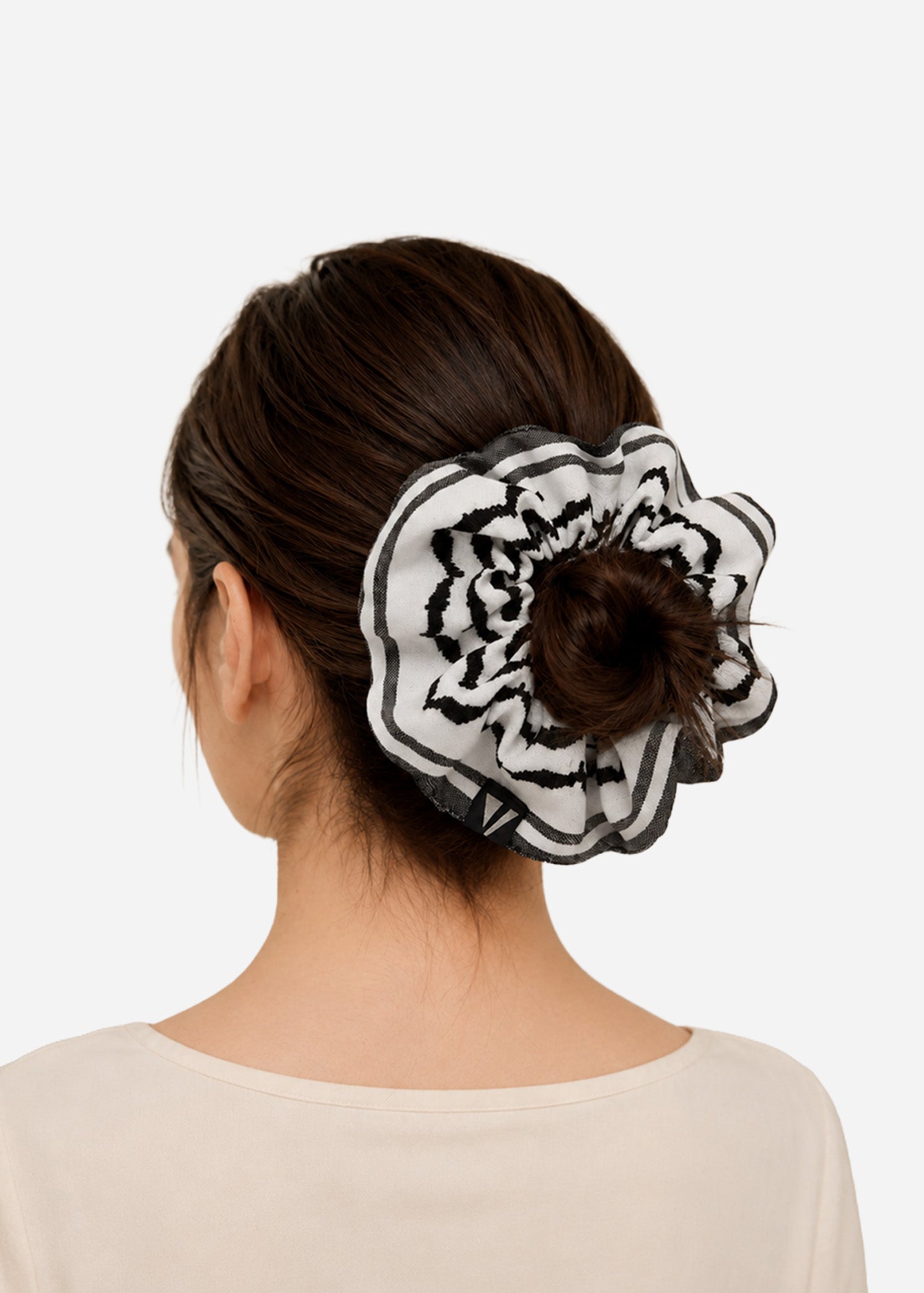 Keffiyeh Scrunchie