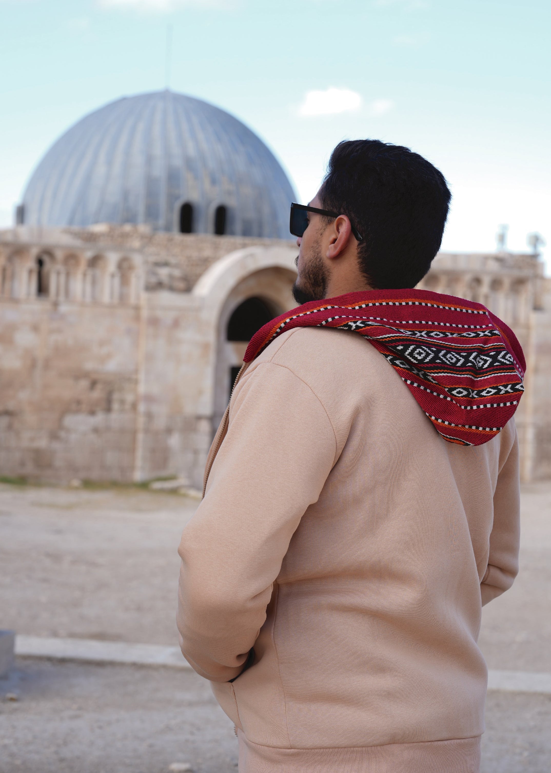 Zip-up hoodie with Bedouin hood