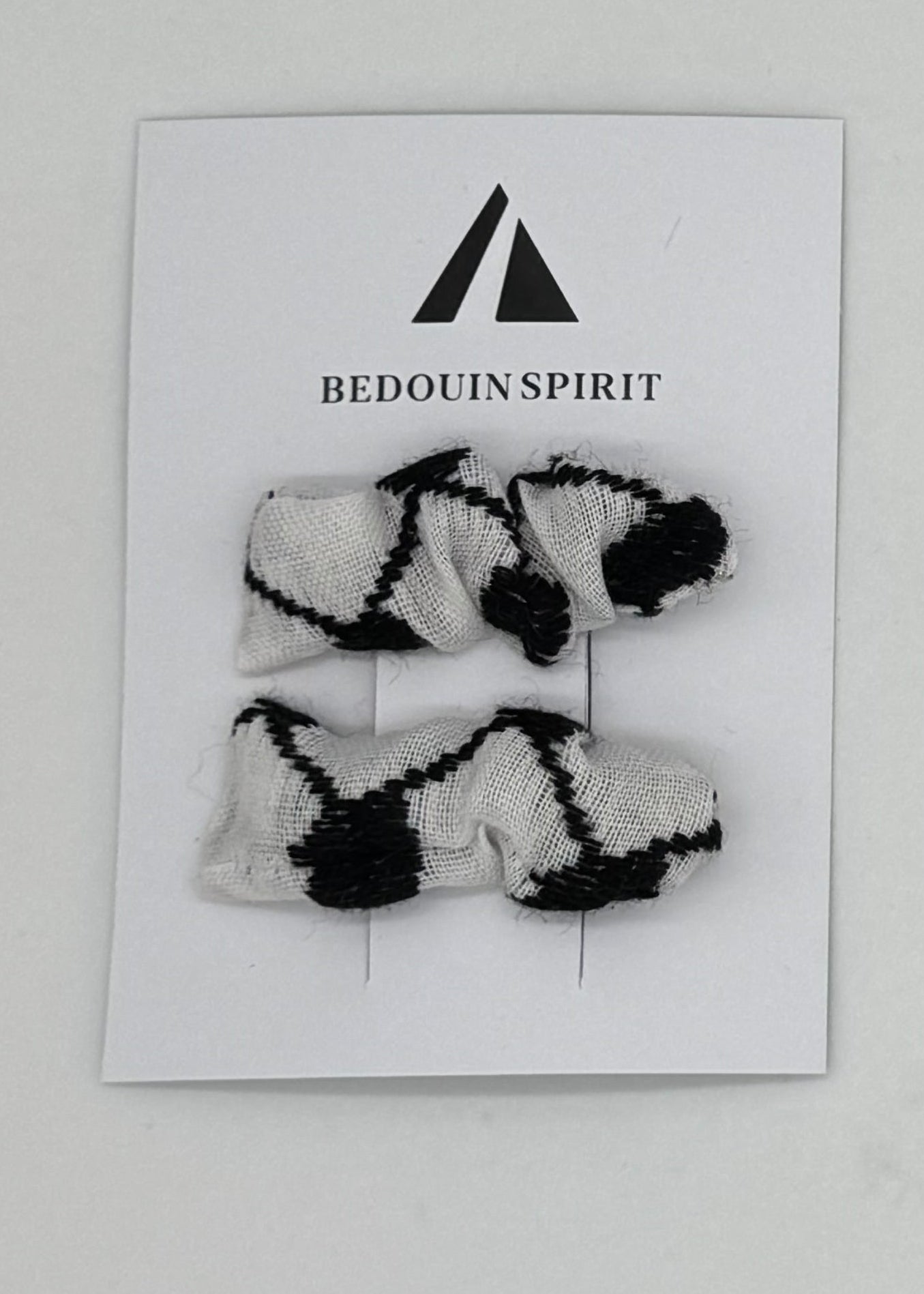 Hatta hair clips