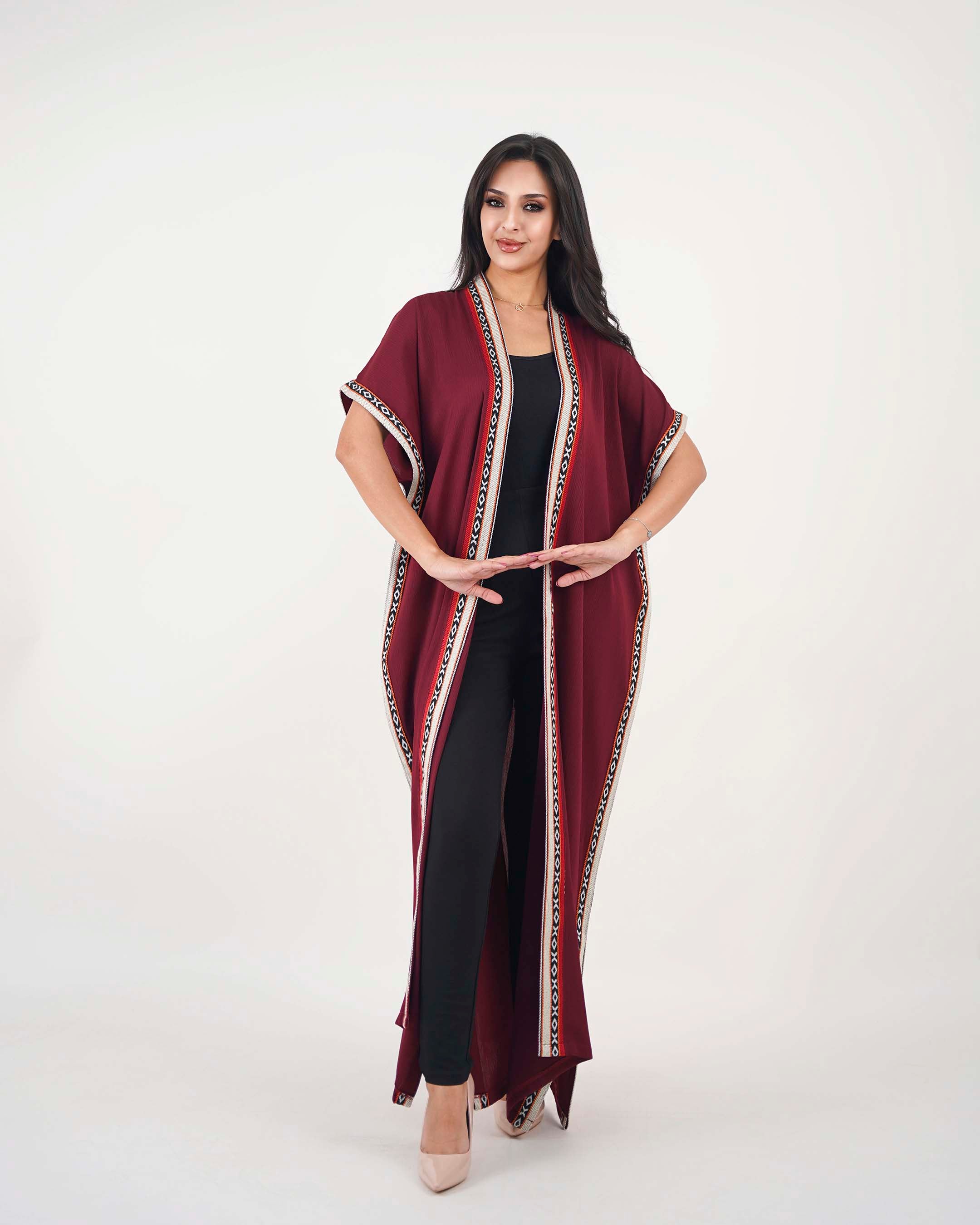 عباية لينين عنابي مع سدو مطرز فاخر