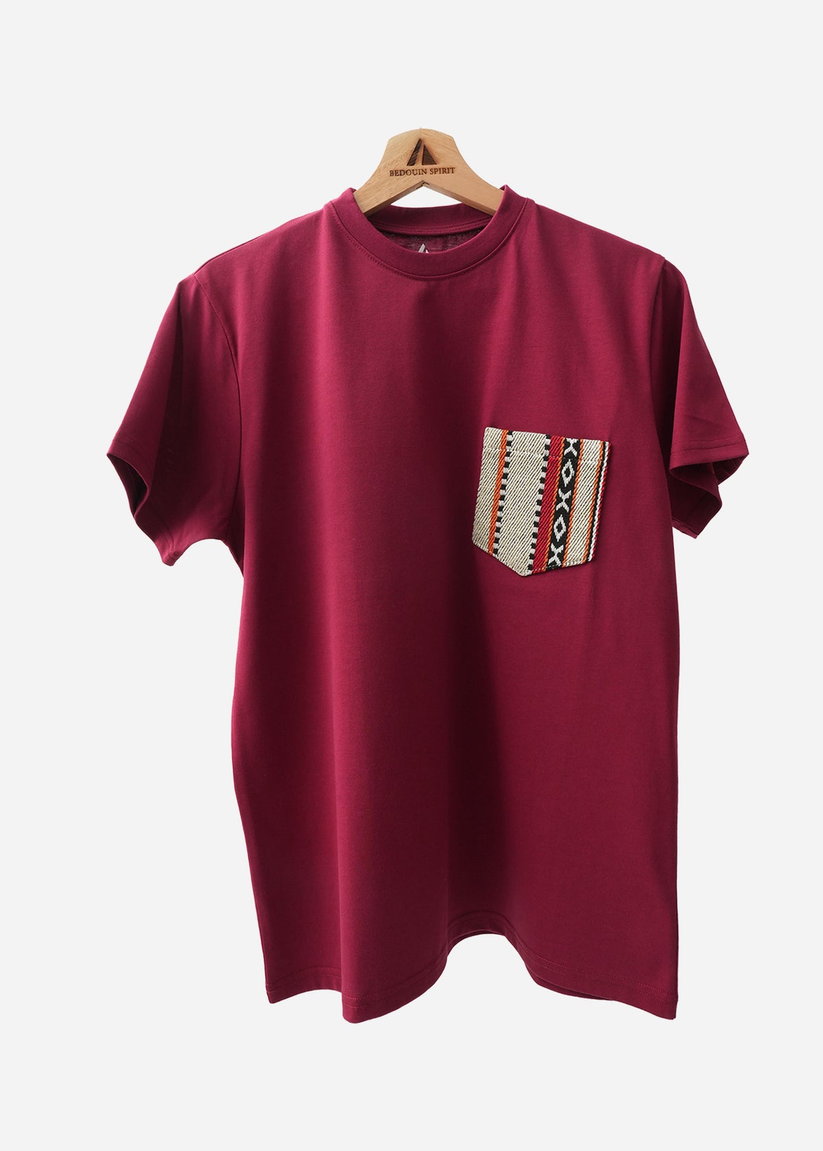 Camiseta multicolor con bolsillo