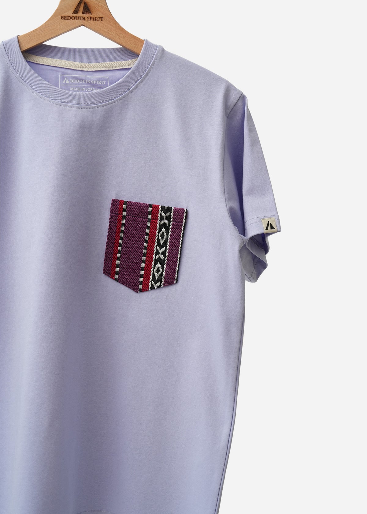 Camiseta multicolor con bolsillo